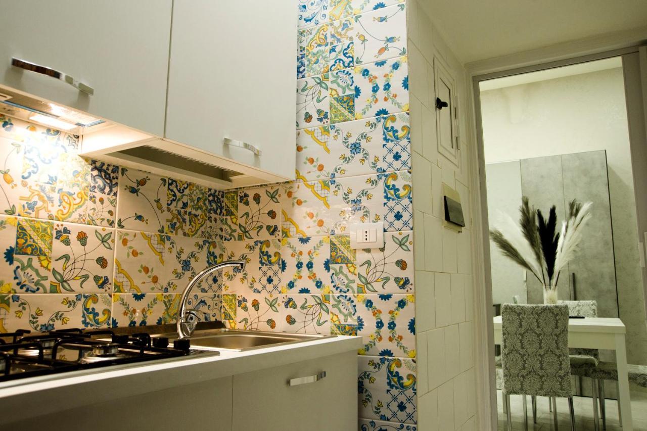 Mincasa Nel Cuore Di Napoli Kültér fotó
